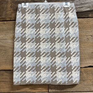 NWT  Marc Cain Skirt in blue and brown plaid, US size 8,